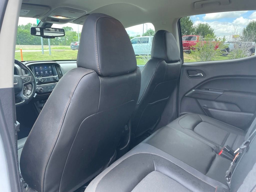 2022 GMC Canyon AT4 - Cloth