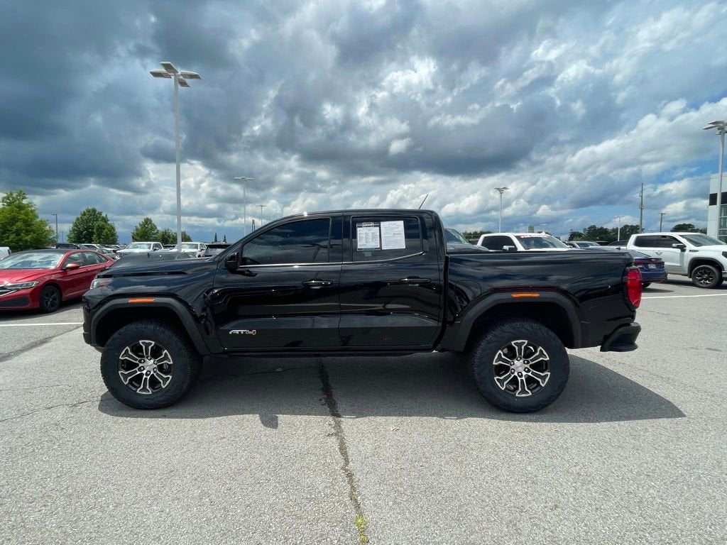 2023 GMC Canyon AT4