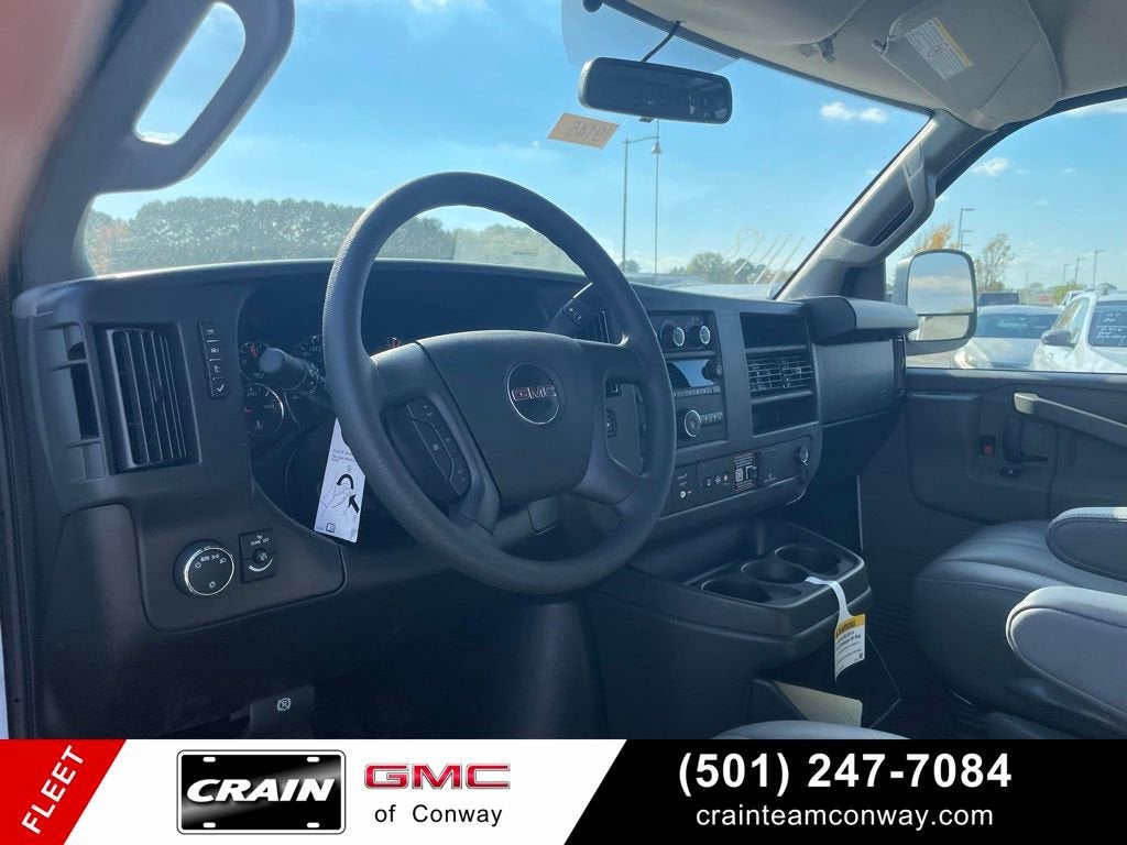2025 GMC Savana Cargo 2500 Work Van
