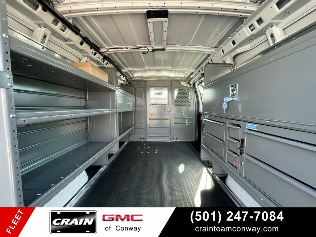 2025 GMC Savana Cargo 2500 Work Van