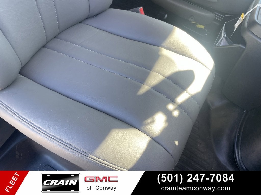 2025 GMC Savana Cargo 2500 Work Van