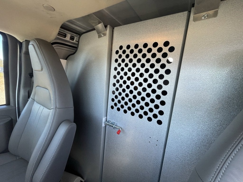 2025 GMC Savana Cargo 2500 Work Van