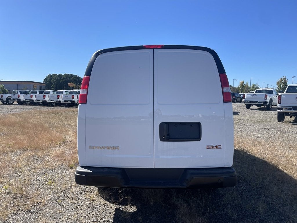 2025 GMC Savana Cargo 2500 Work Van