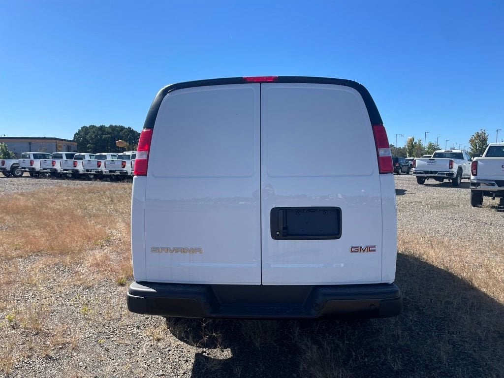 2025 GMC Savana Cargo 2500 Work Van