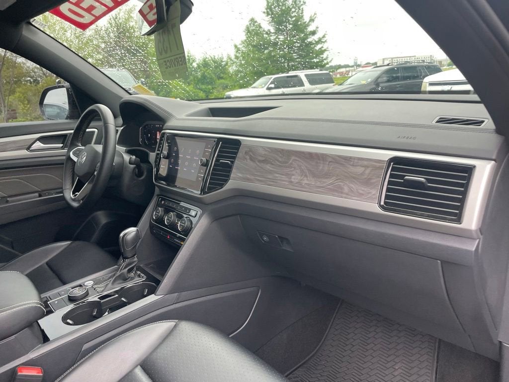 2022 Volkswagen Atlas Cross Sport 3.6L V6 SE w/Technology