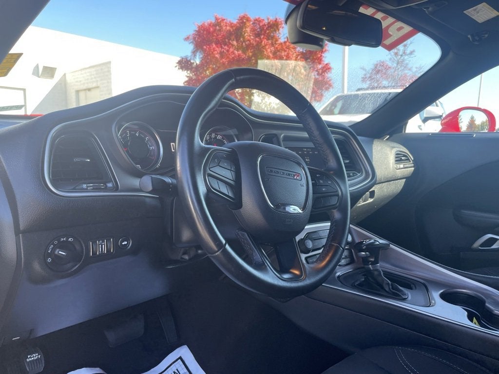 2022 Dodge Challenger SXT