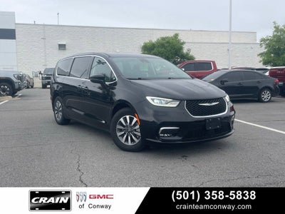 2023 Chrysler Pacifica Hybrid Touring L