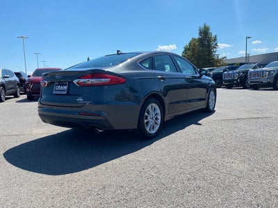 2020 Ford Fusion SE