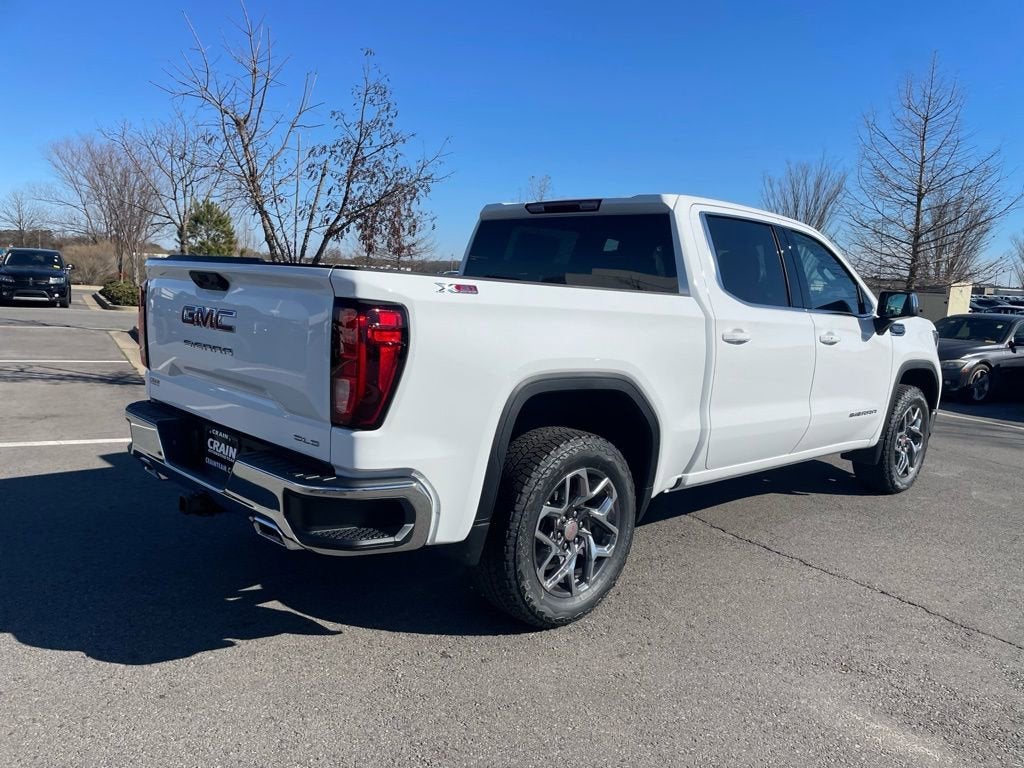 2026 GMC Sierra 1500 SLE