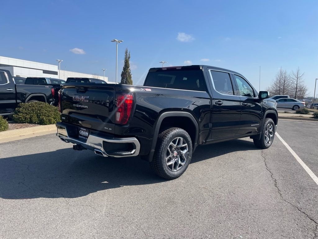 2026 GMC Sierra 1500 SLE