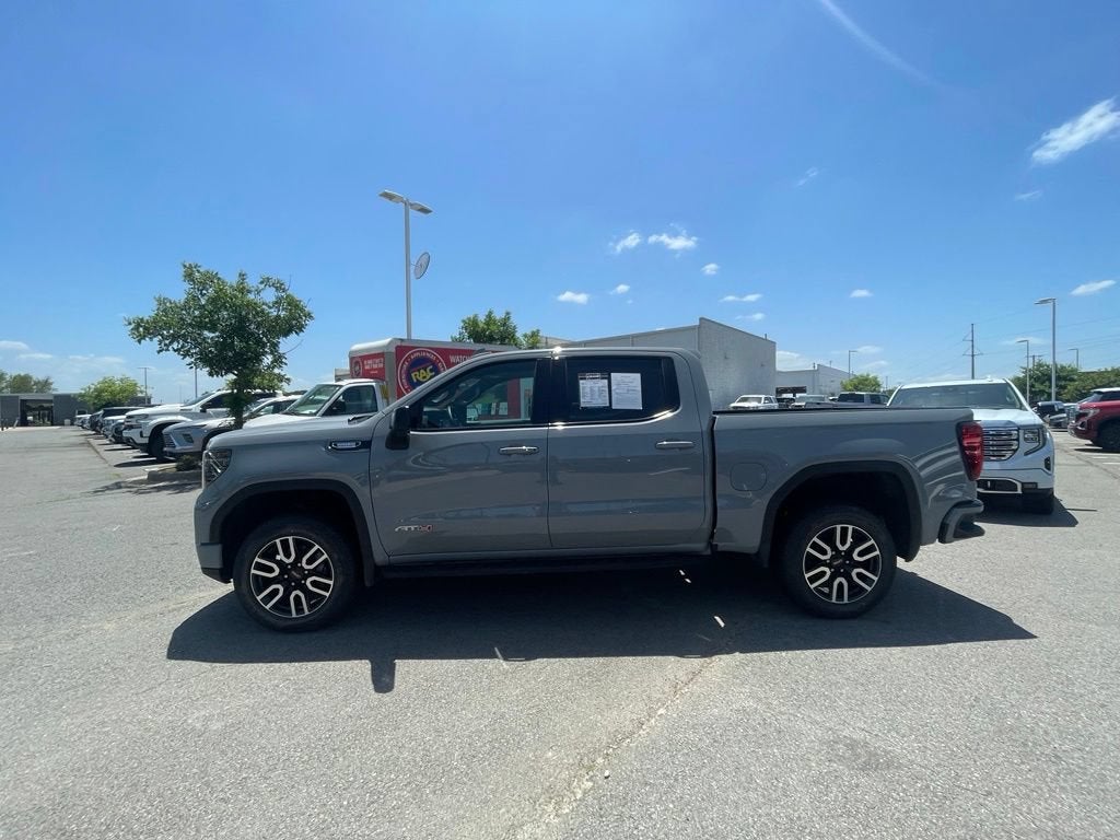 2025 GMC Sierra 1500 AT4