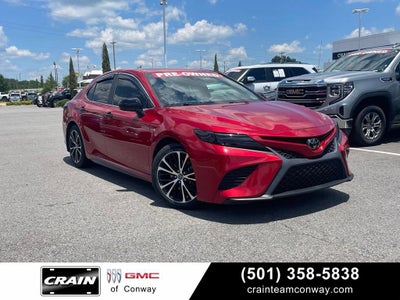 2020 Toyota Camry SE