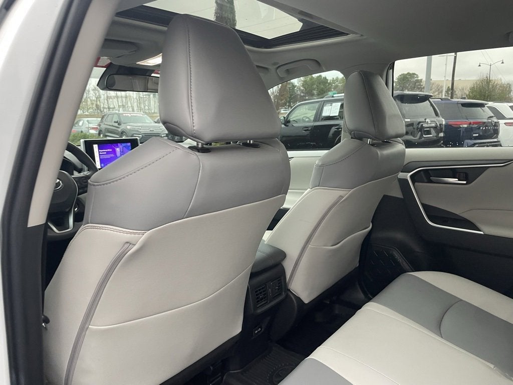 2023 Toyota RAV4 Hybrid XLE Premium