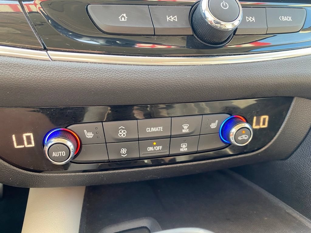 2018 Buick Enclave Essence