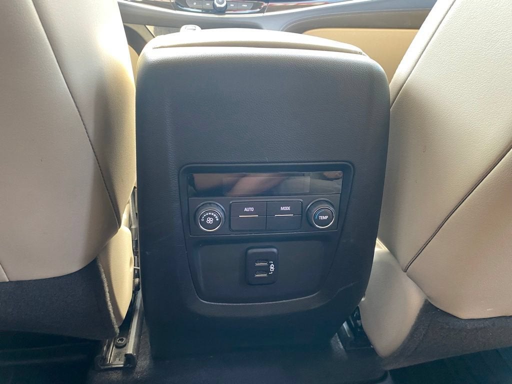 2018 Buick Enclave Essence
