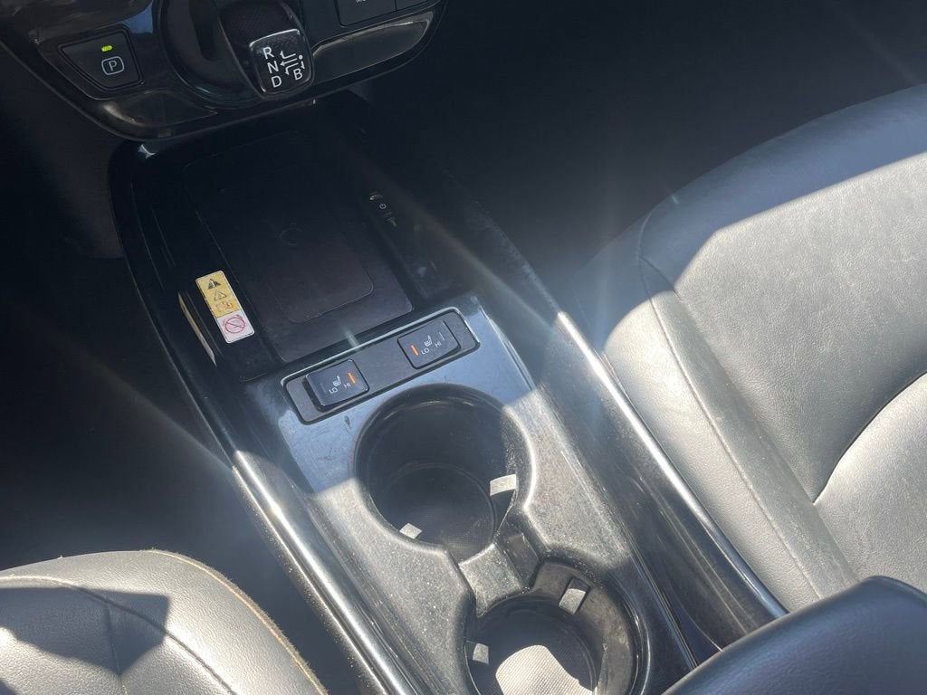 2021 Toyota Prius L Eco