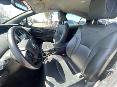 2021 Toyota Prius L Eco