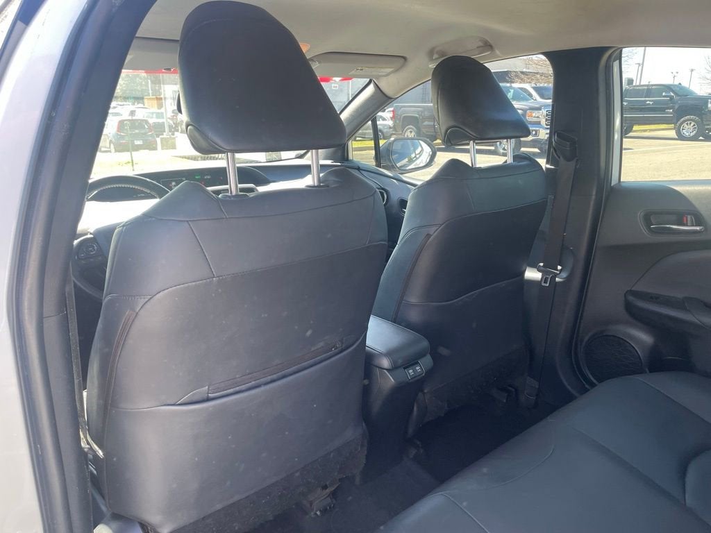 2021 Toyota Prius L Eco